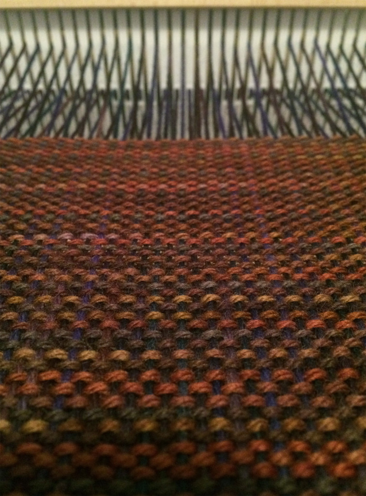 Holly Chayes » I love how plain weave fabric highlights the interaction